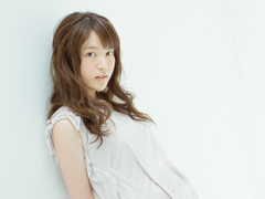 小松未可子 アーティスト写真